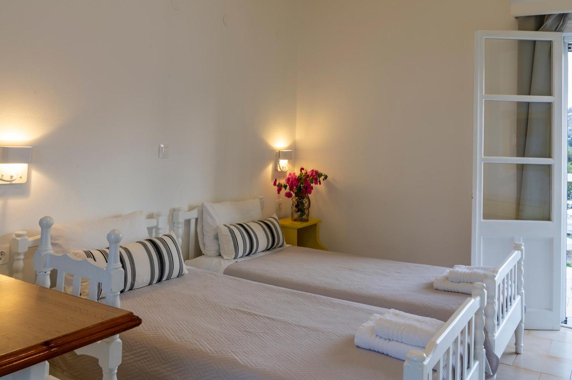 Irene Hotel Leros อลินดา ภายนอก รูปภาพ